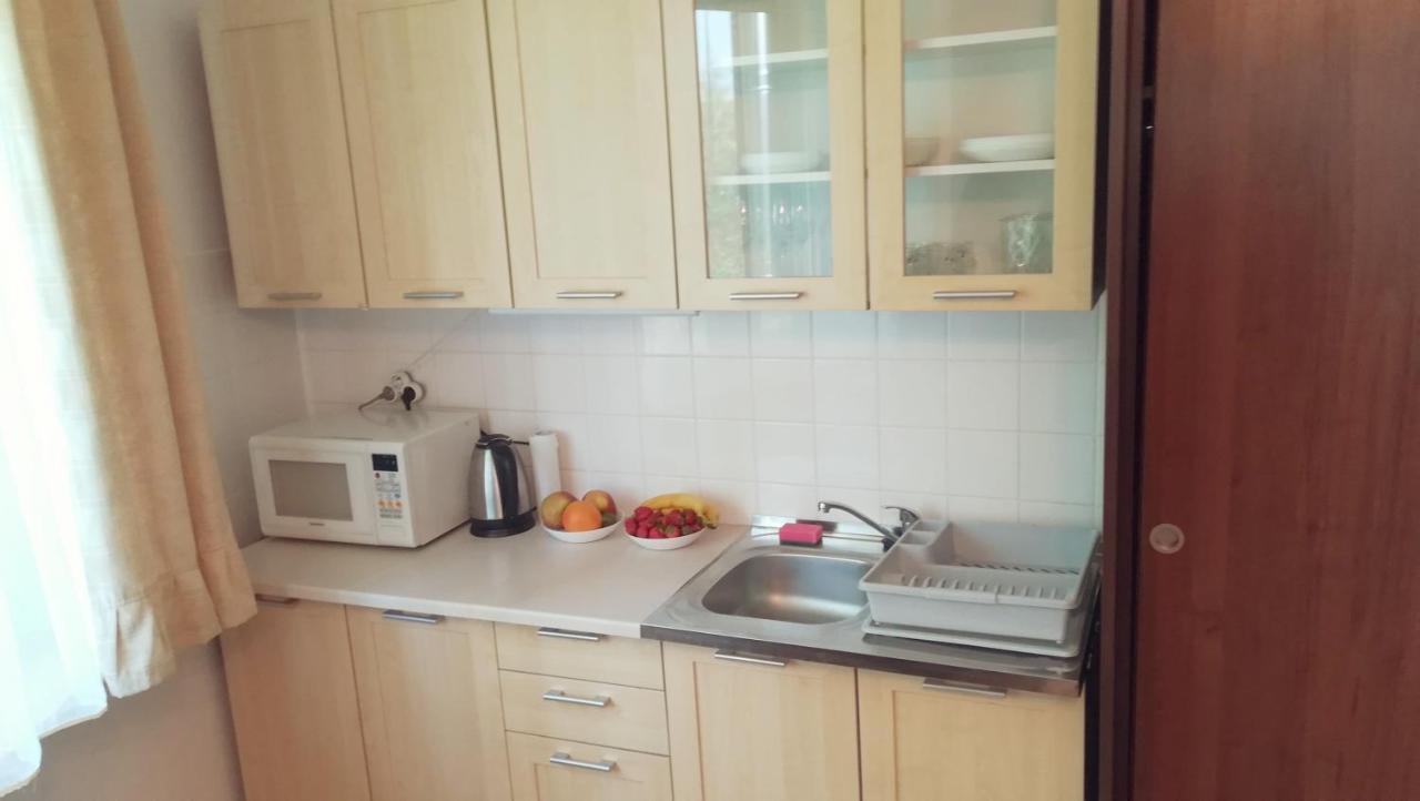 Apartament Z Balkonem Lazur 250M Od Morza Kolobrzeg Bagian luar foto
