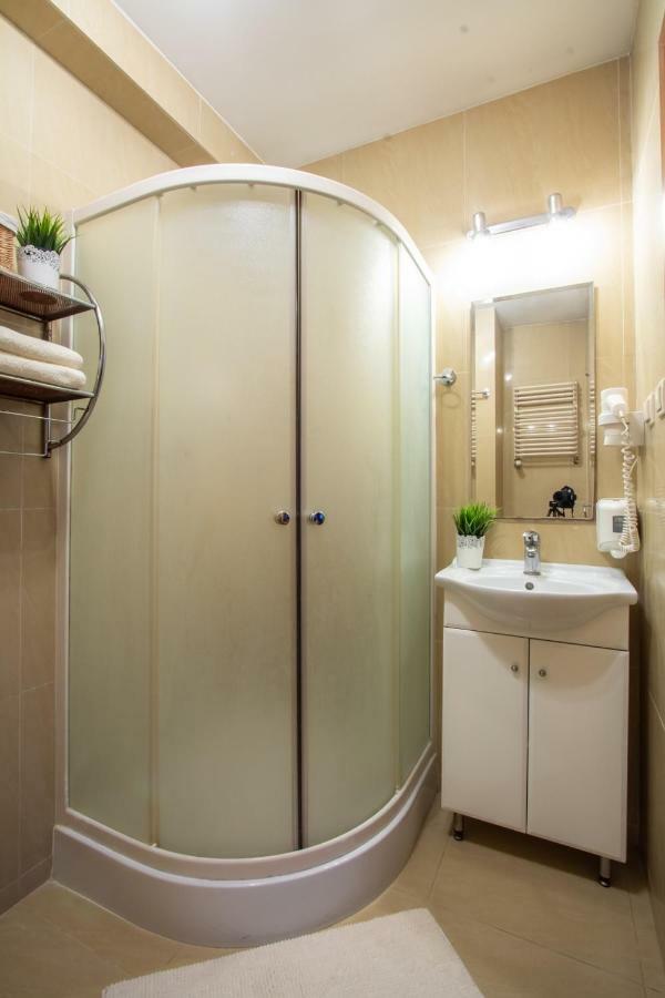 Apartament Z Balkonem Lazur 250M Od Morza Kolobrzeg Bagian luar foto